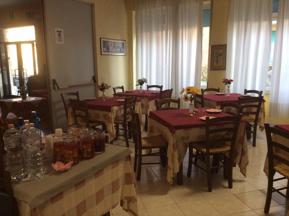 Hotel Rex Chianciano Terme Εξωτερικό φωτογραφία