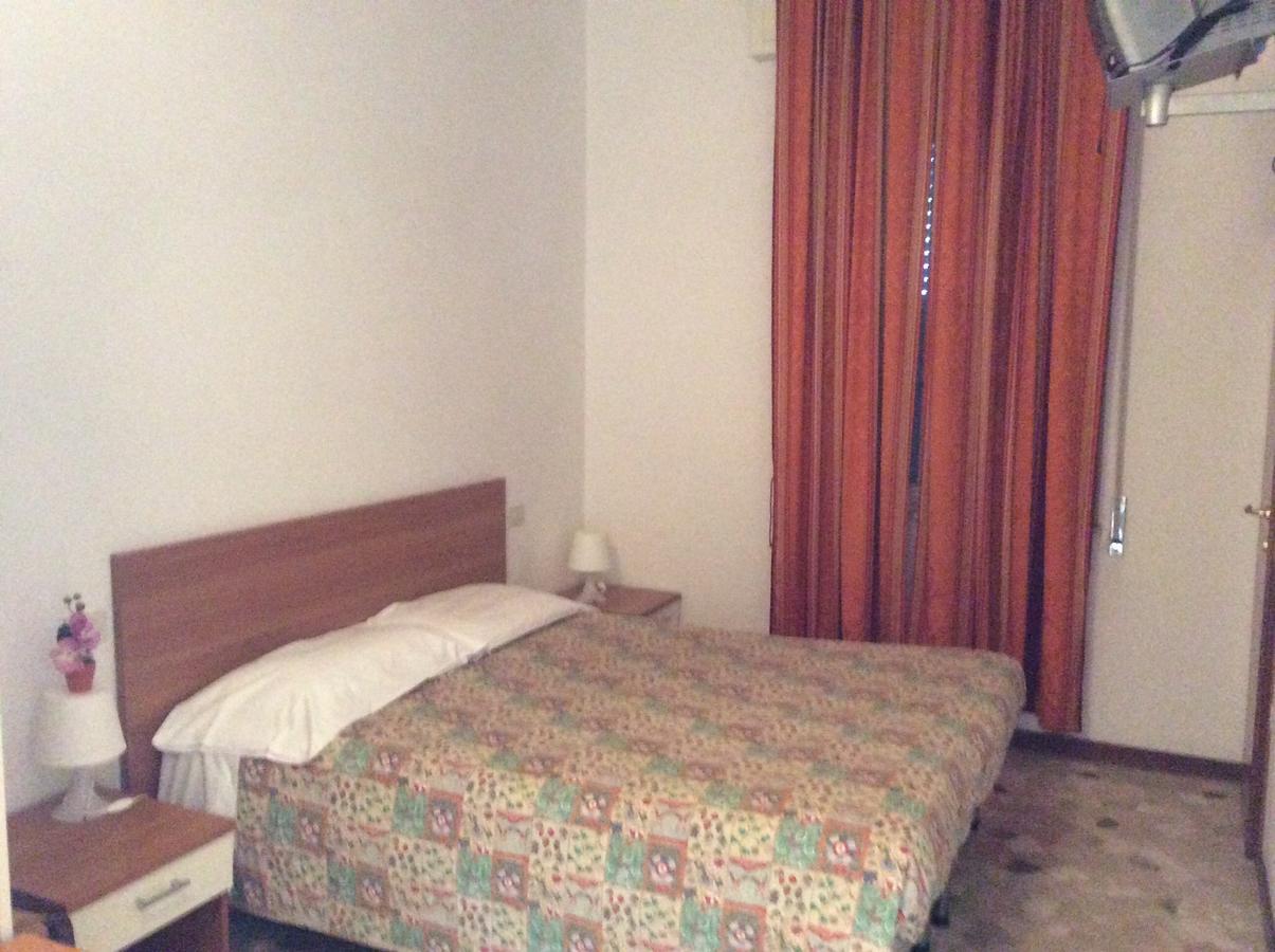 Hotel Rex Chianciano Terme Εξωτερικό φωτογραφία