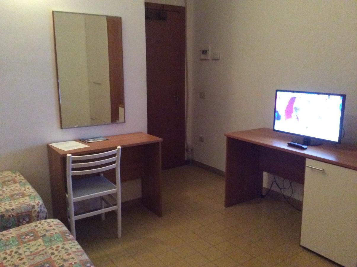 Hotel Rex Chianciano Terme Εξωτερικό φωτογραφία