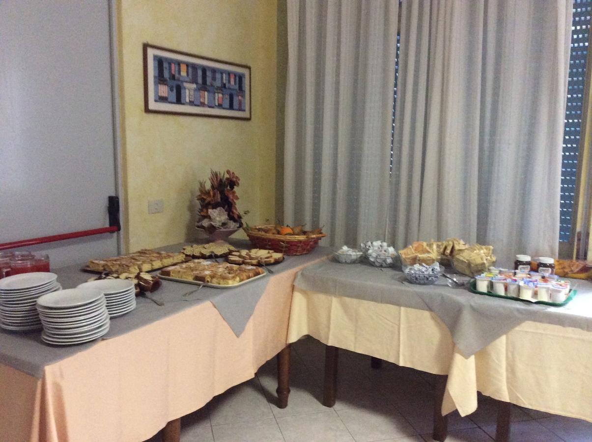 Hotel Rex Chianciano Terme Εξωτερικό φωτογραφία