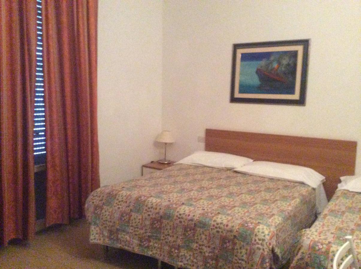Hotel Rex Chianciano Terme Εξωτερικό φωτογραφία