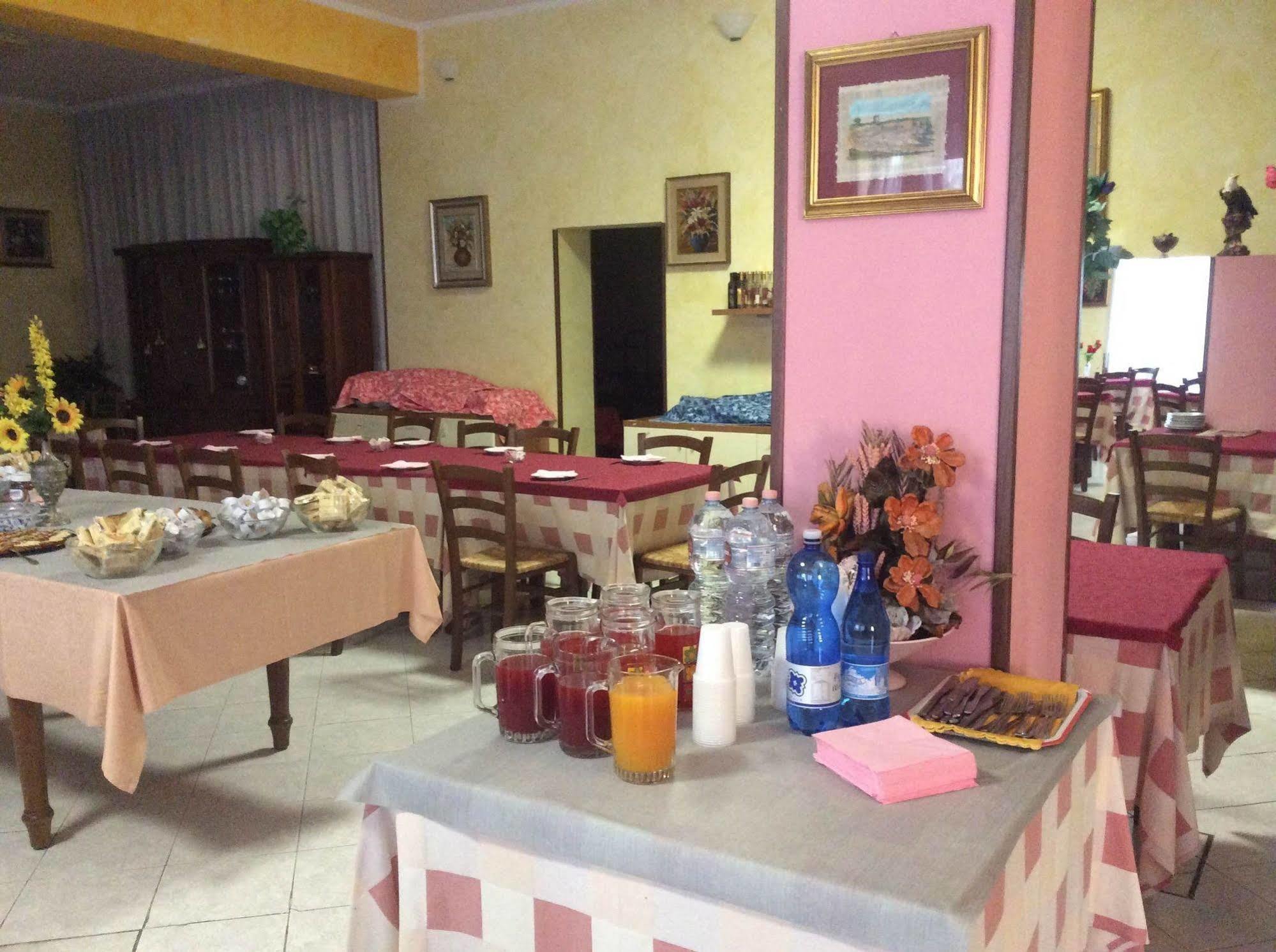 Hotel Rex Chianciano Terme Εξωτερικό φωτογραφία